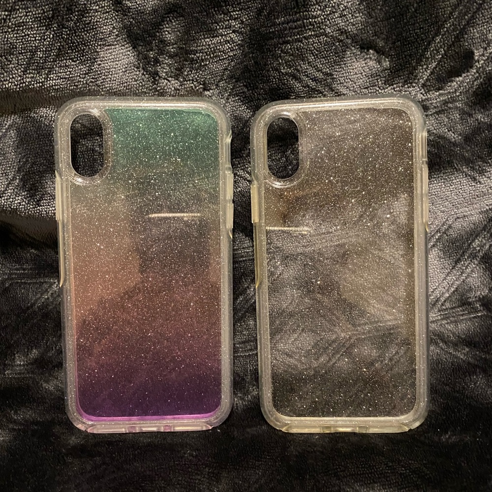 2 iPhone Otterbox cases